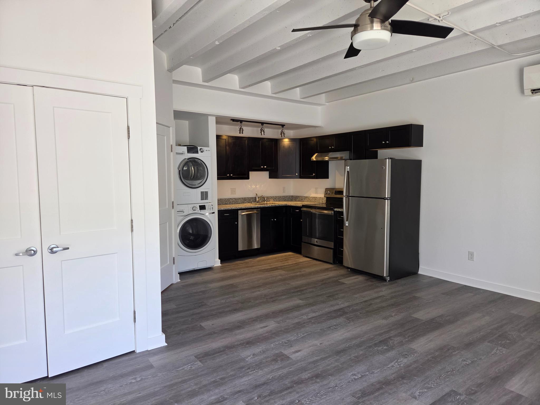 2201 PRINCESS ANNE STREET 100