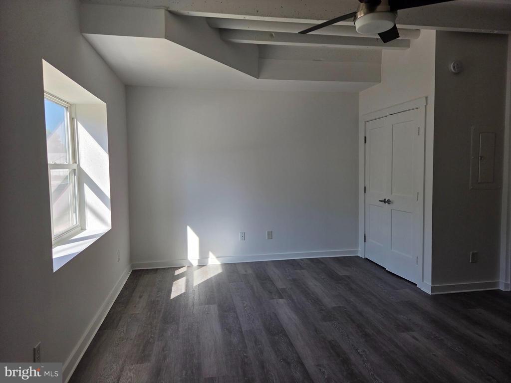 2201 PRINCESS ANNE STREET 100