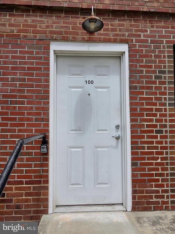 2201 PRINCESS ANNE STREET 100