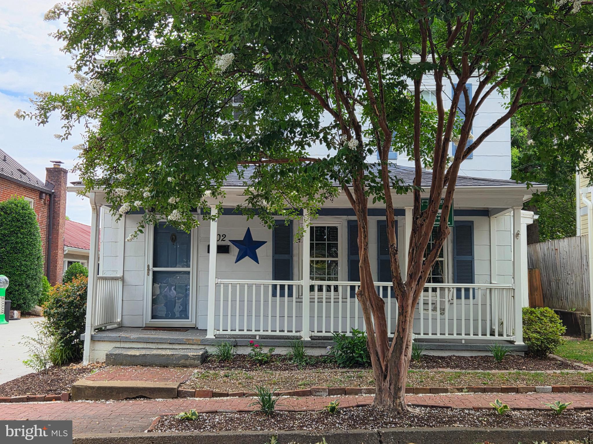 102 FREDERICK STREET
