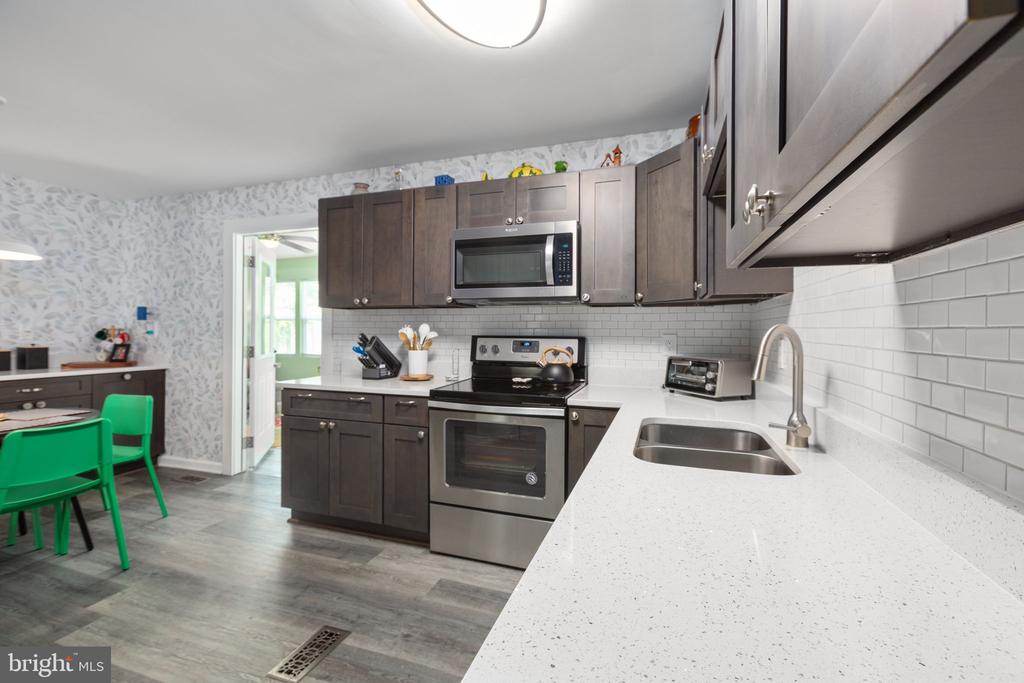 225 MORNINGSIDE DRIVE