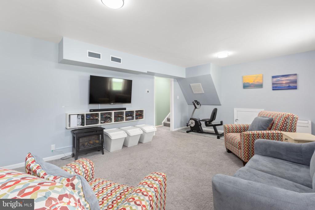 225 MORNINGSIDE DRIVE