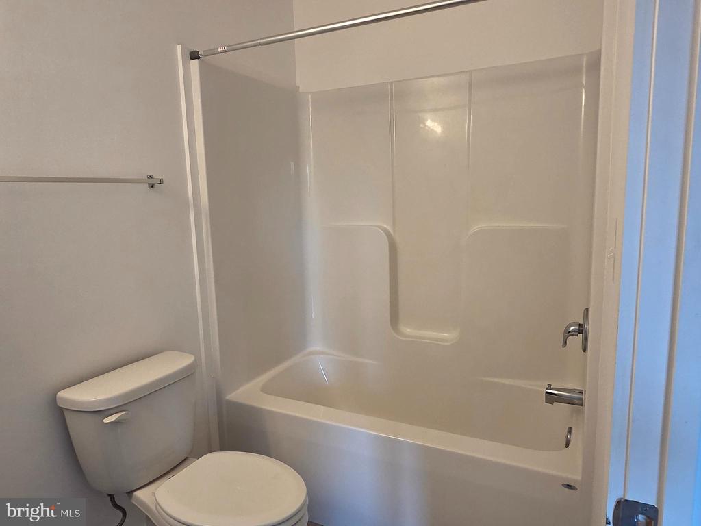 2205 PRINCESS ANNE STREET Unit: 201