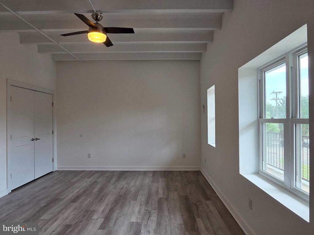 2205 PRINCESS ANNE STREET Unit: 201