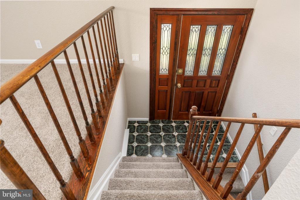 441 DEERWOOD DRIVE