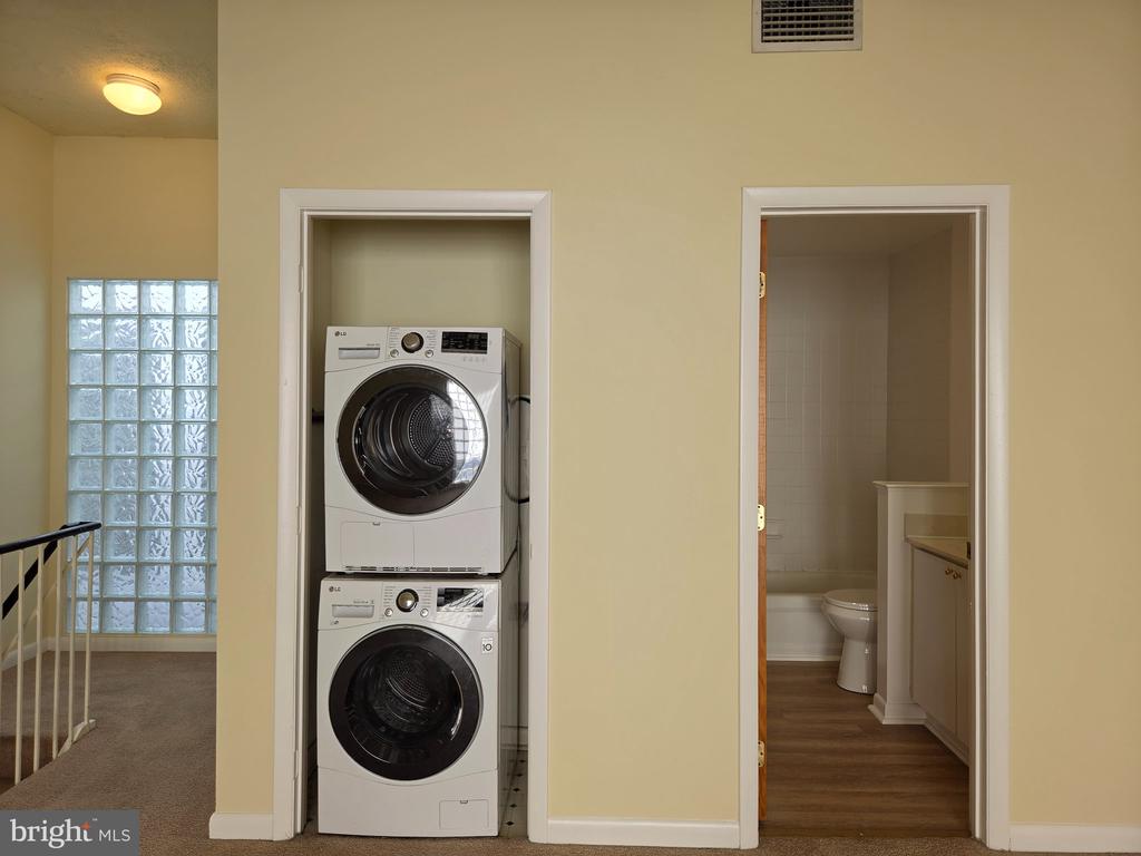 907 CAROLINE STREET Unit: 9