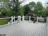 10704 Warwick Ave