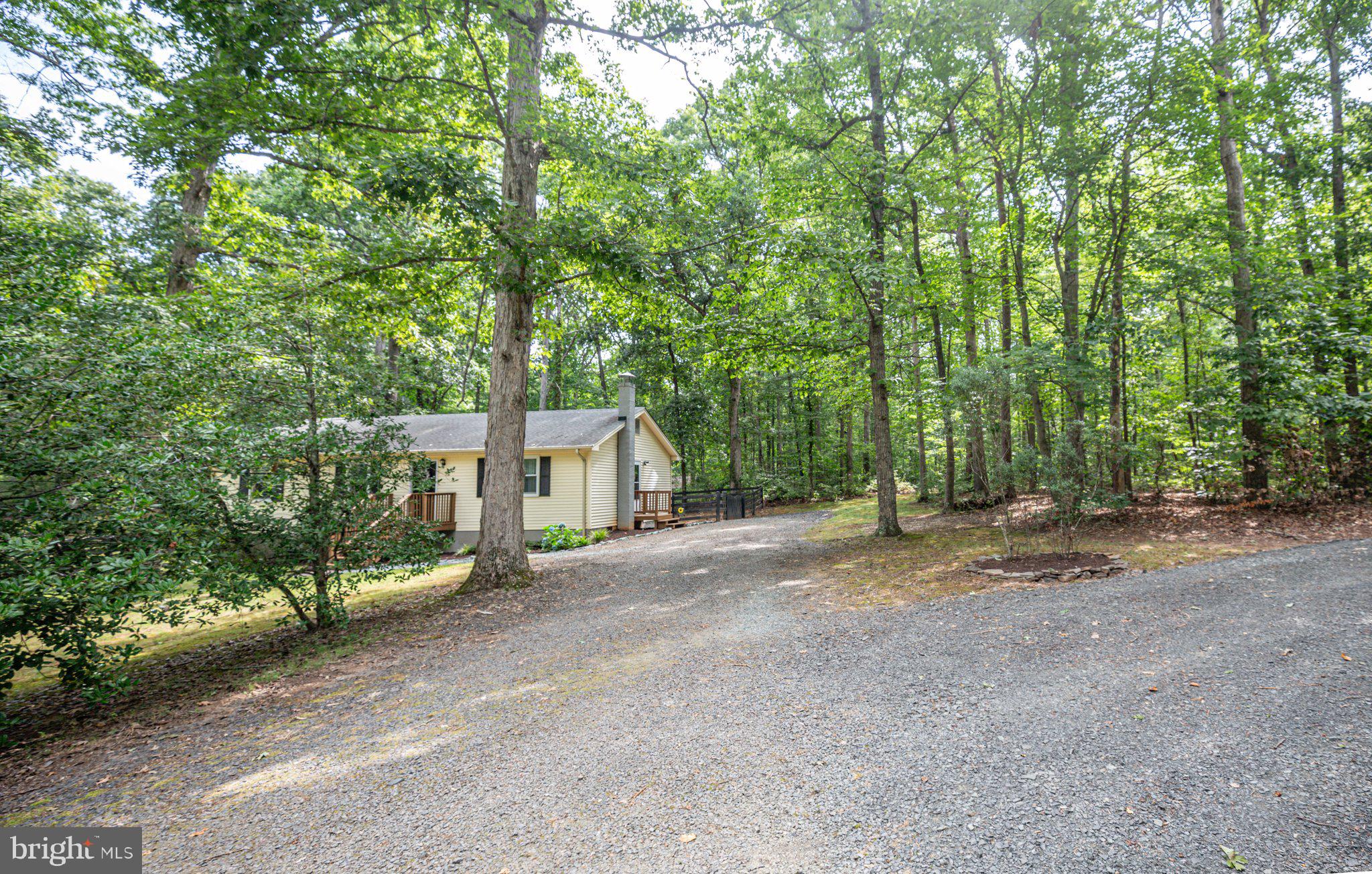 12733 Hunters Grove COURT