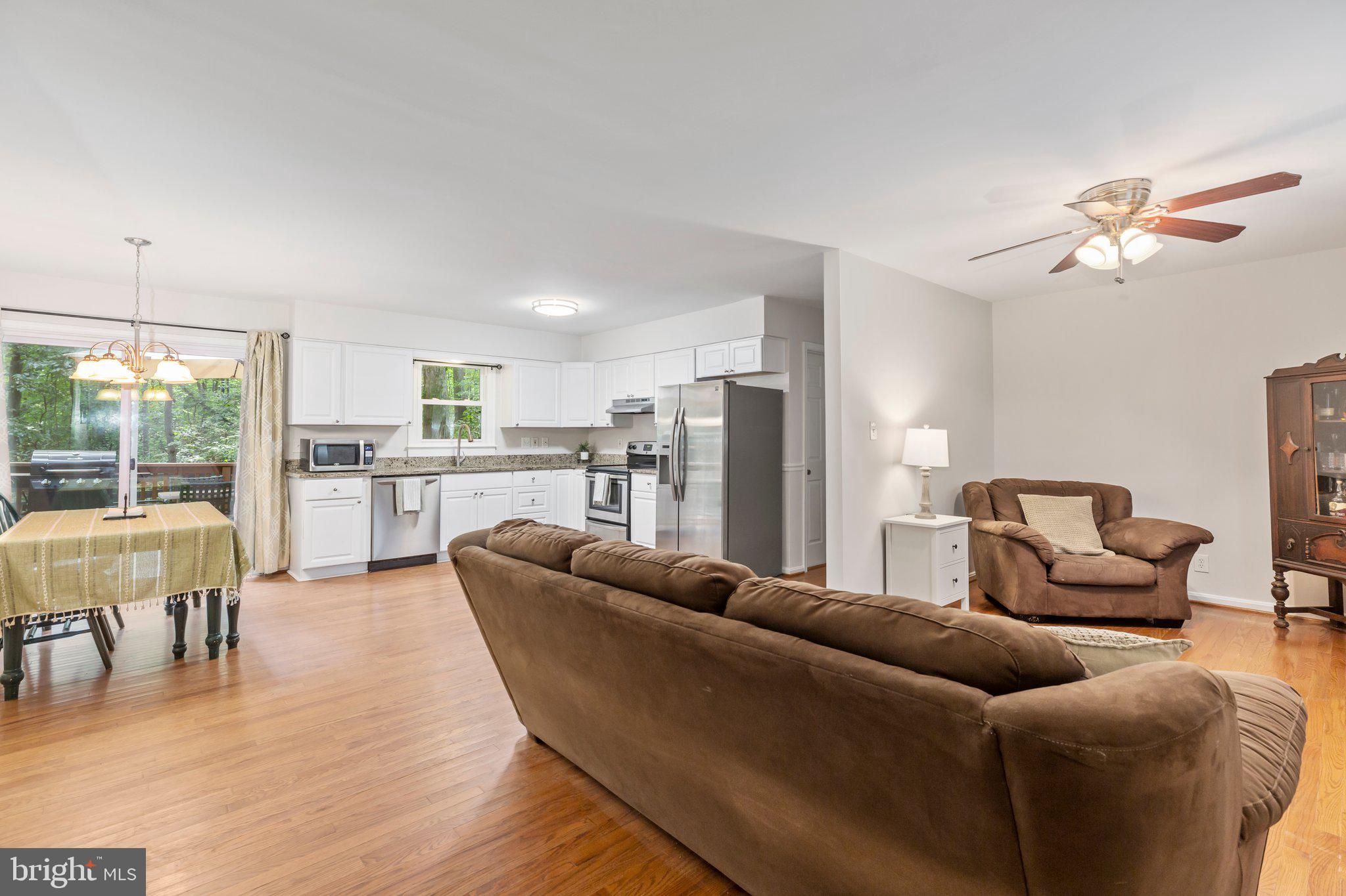 12733 Hunters Grove COURT