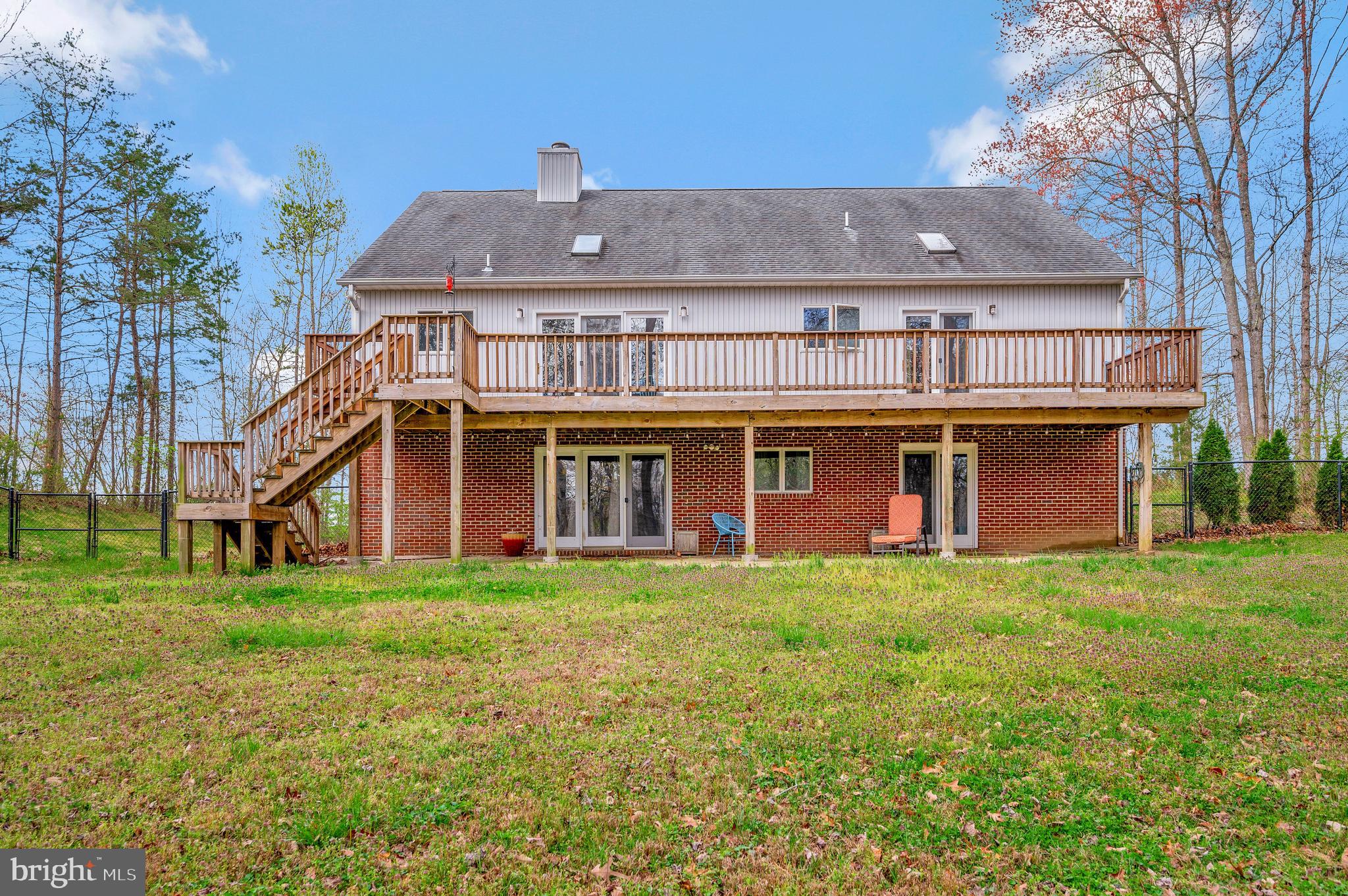 330 HORSESHOE RD