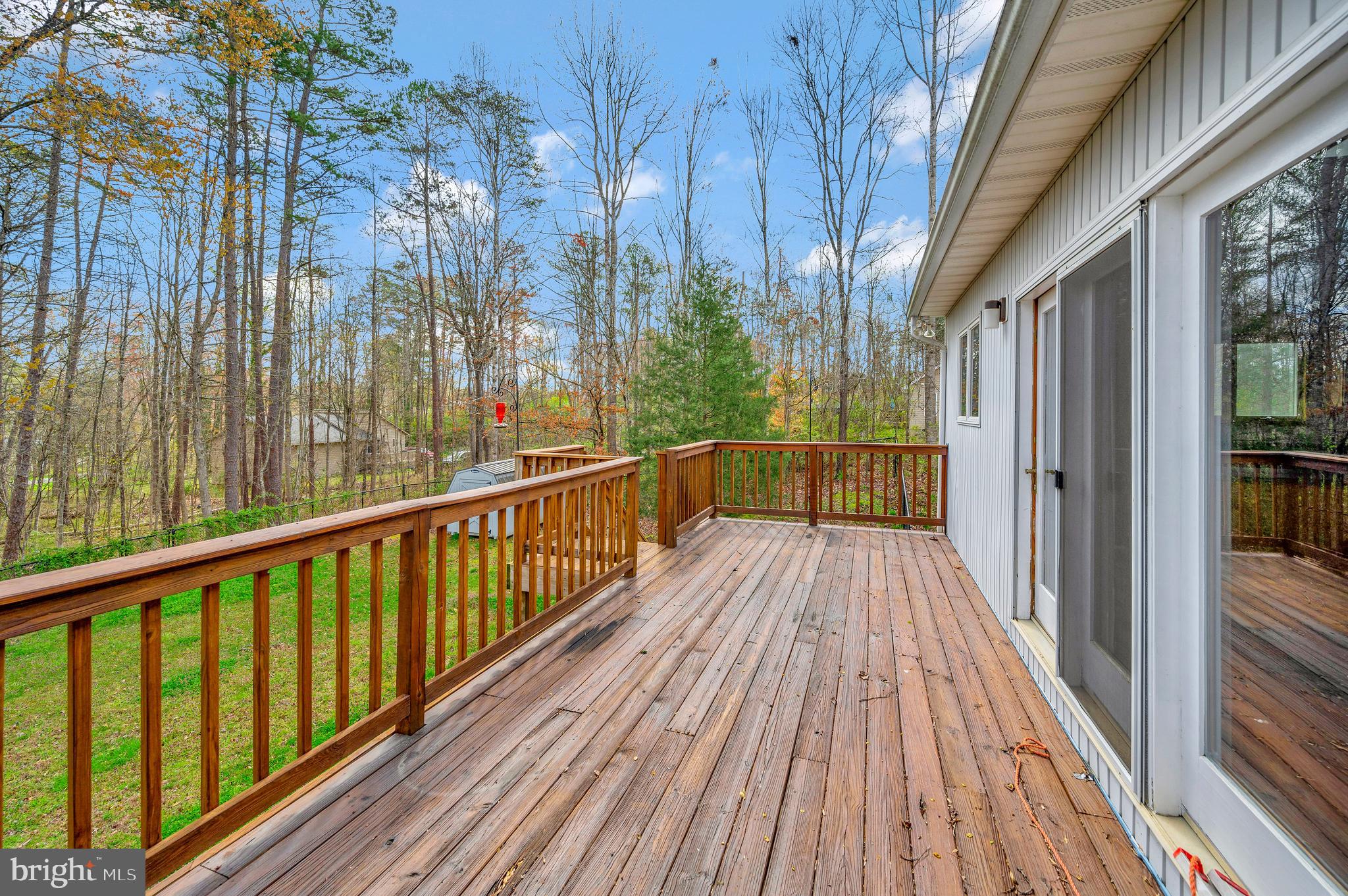330 HORSESHOE RD