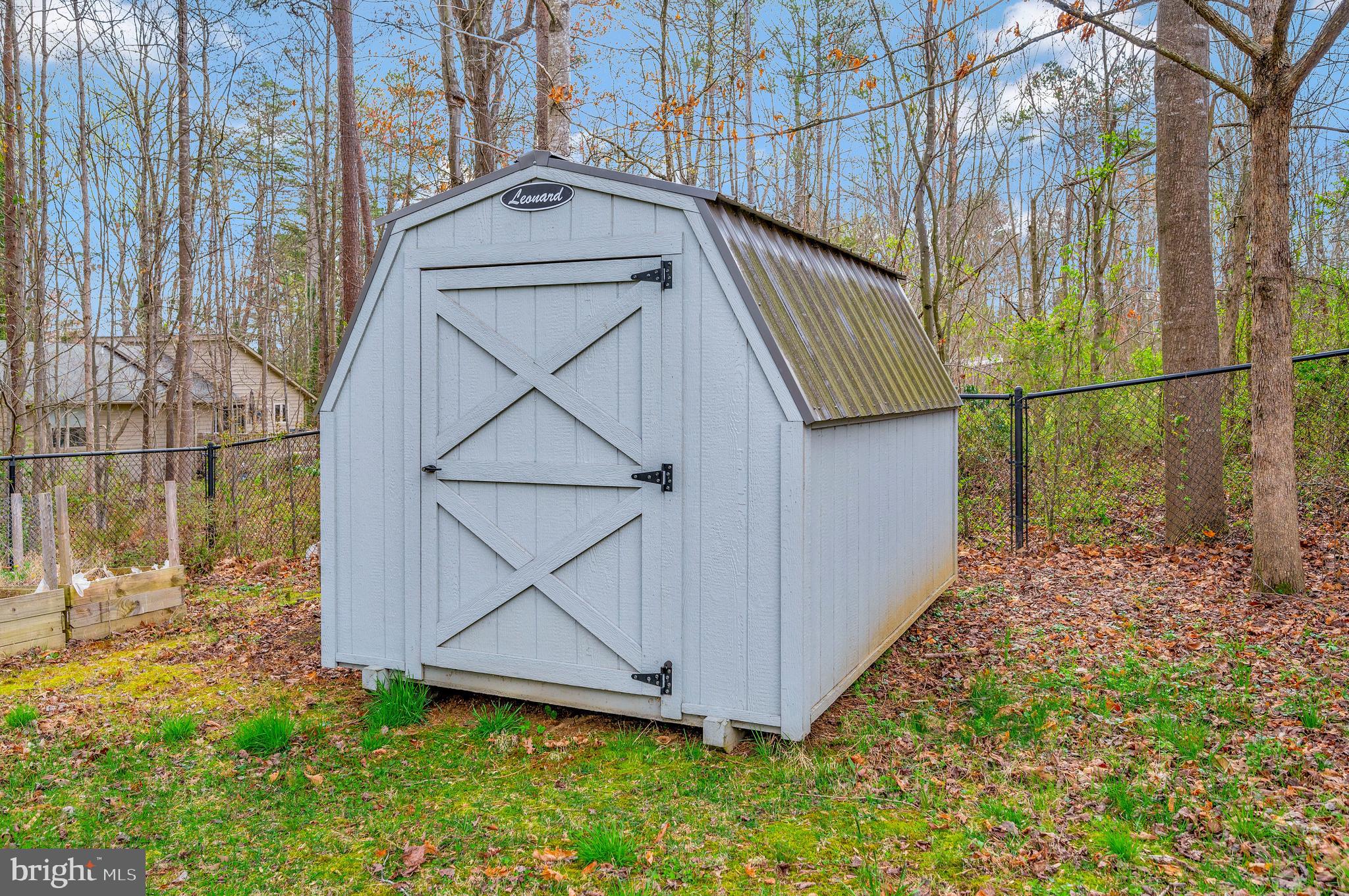 330 HORSESHOE RD