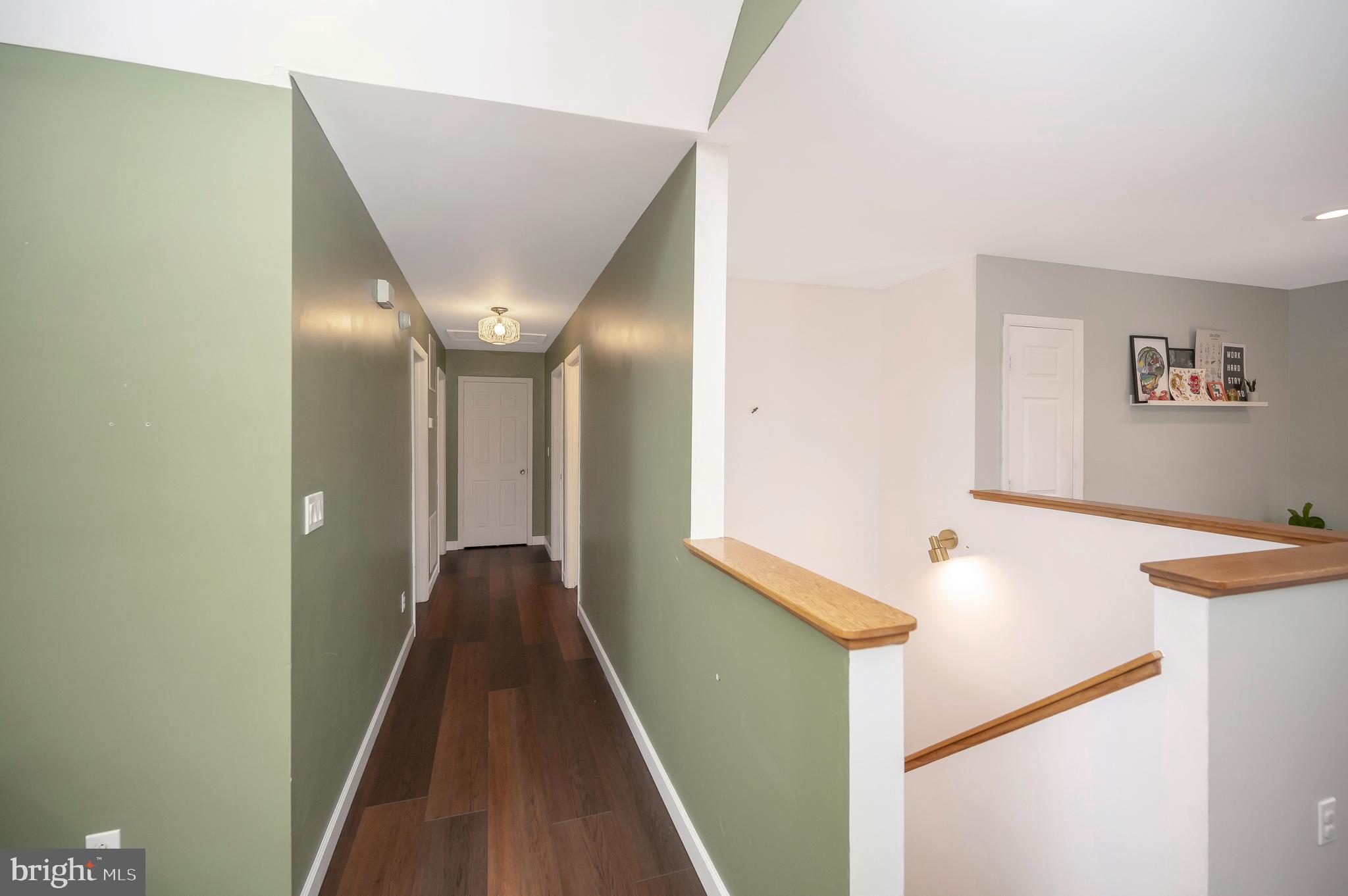 330 HORSESHOE RD
