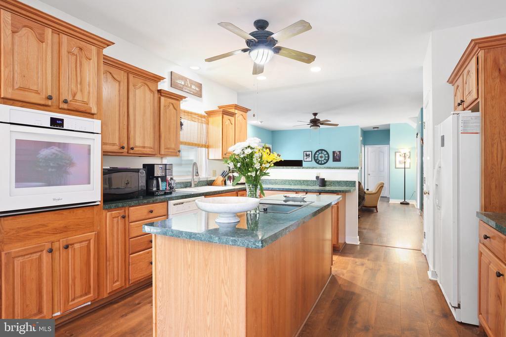 17024 White Pine Rd