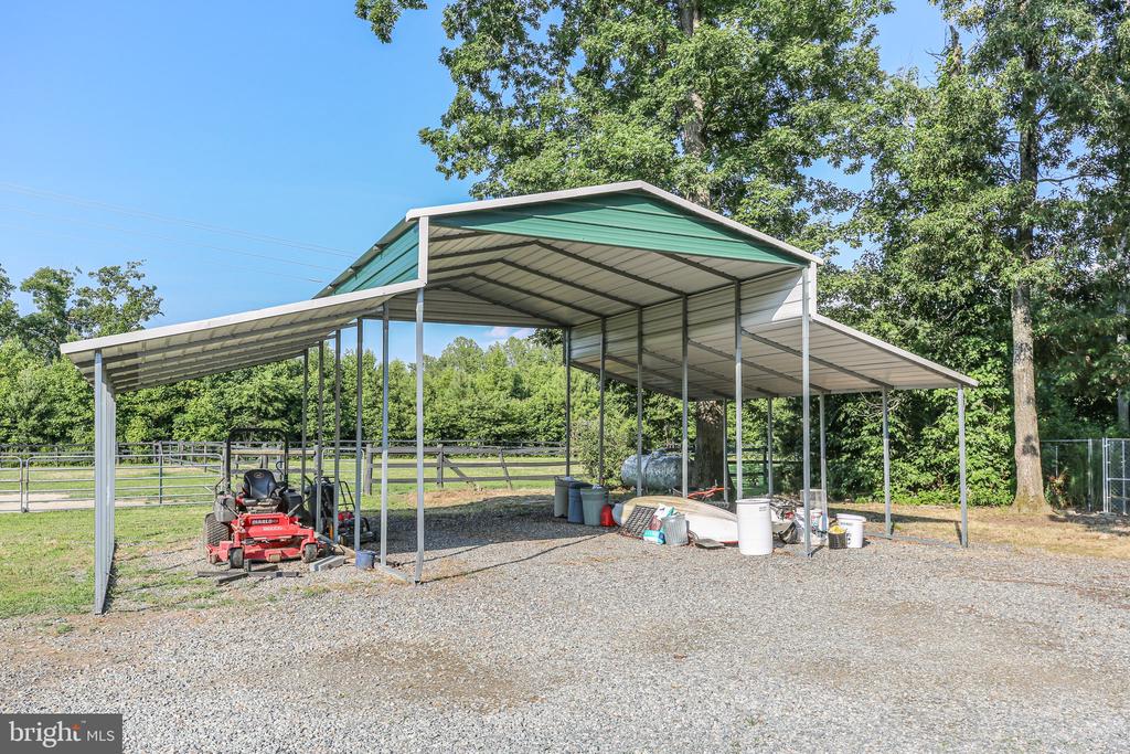 17024 White Pine Rd