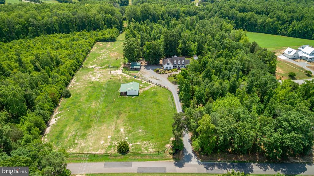 17024 White Pine Rd