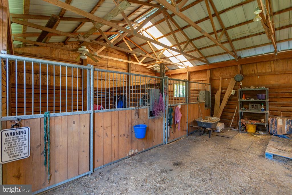 17024 White Pine Rd
