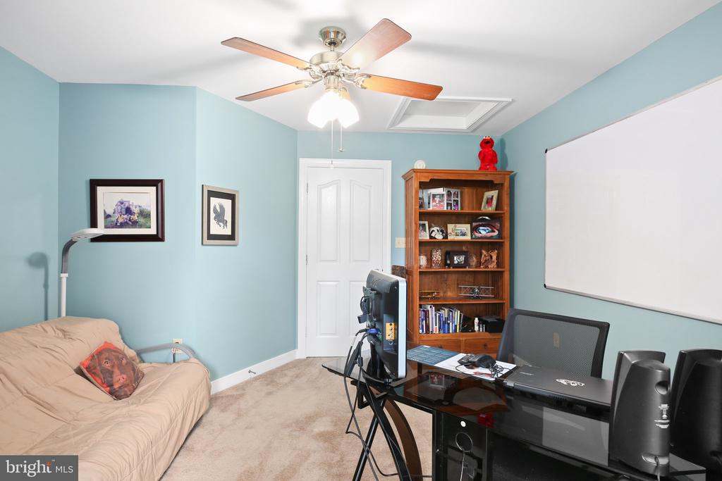 17024 White Pine Rd