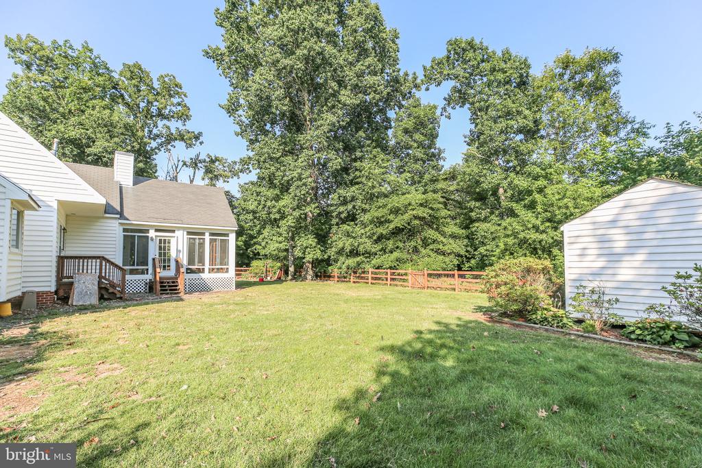 17024 White Pine Rd