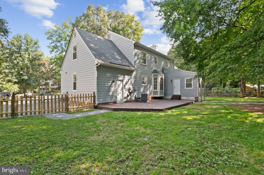 9281 DRAWBRIDGE ROAD