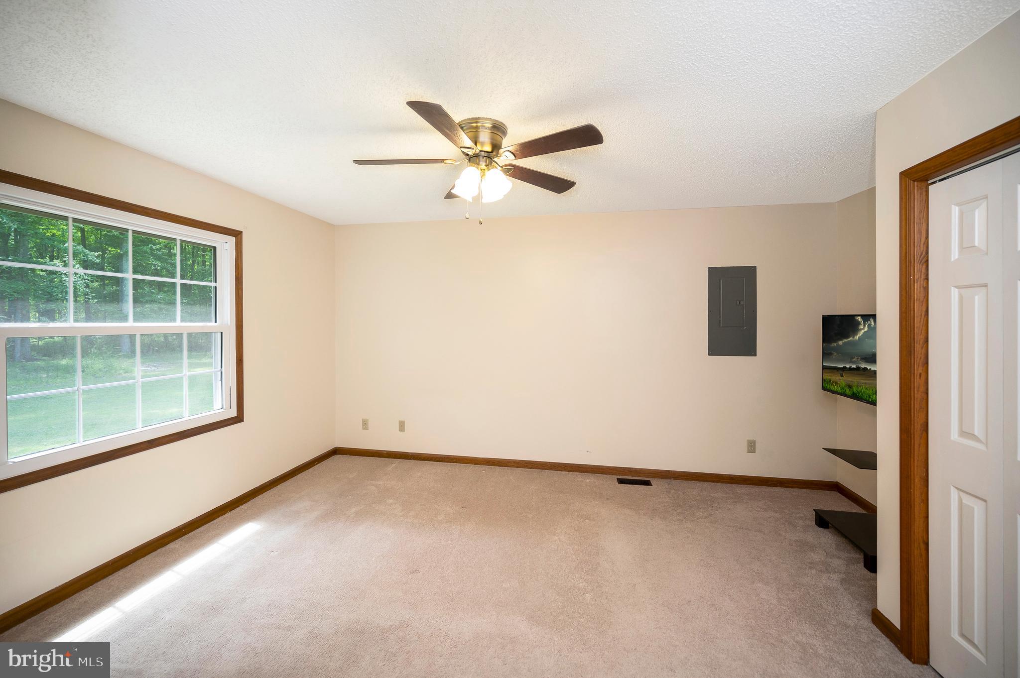 15370 FLEMING STREET