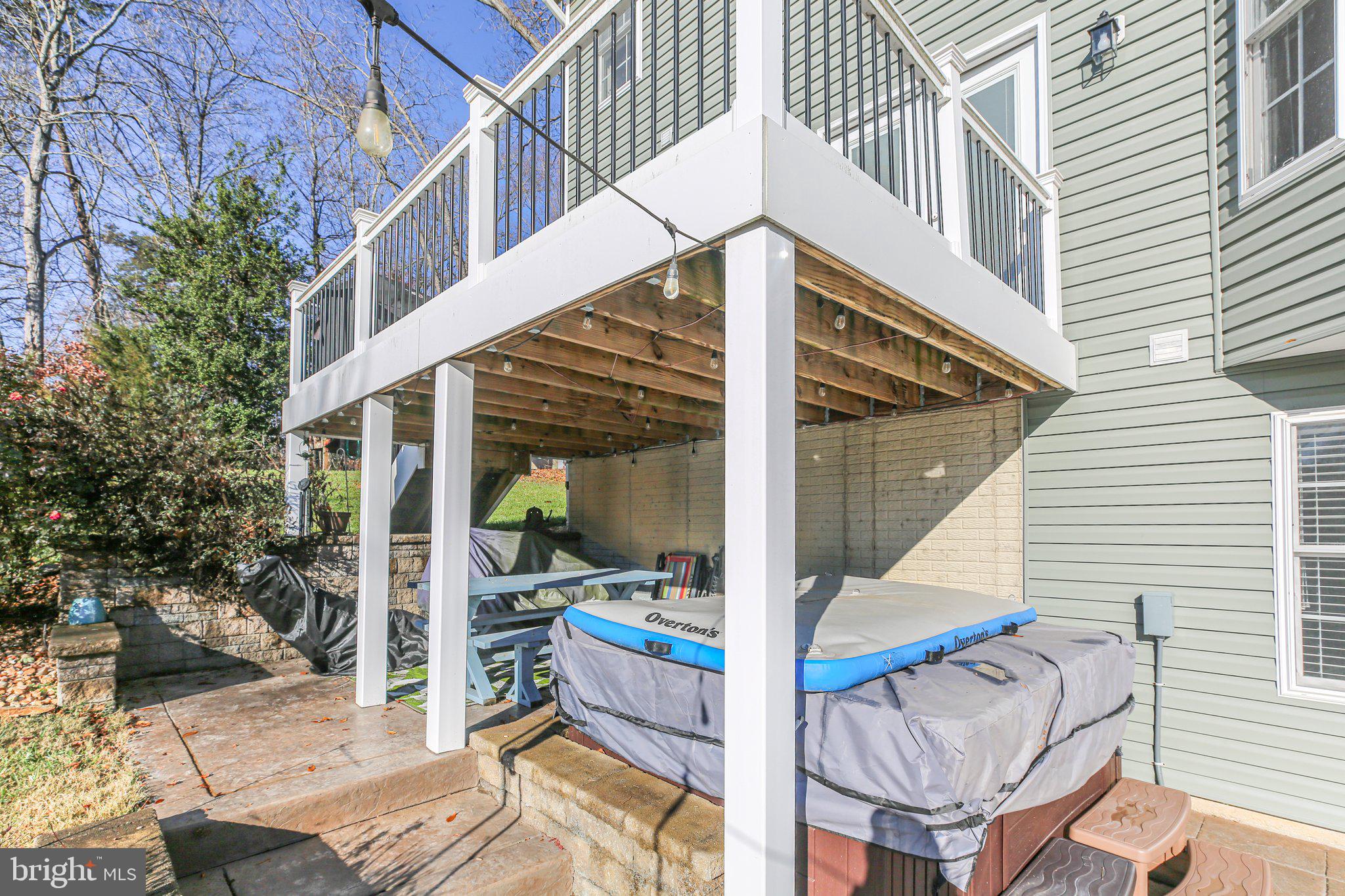 7398 Jackson Dr