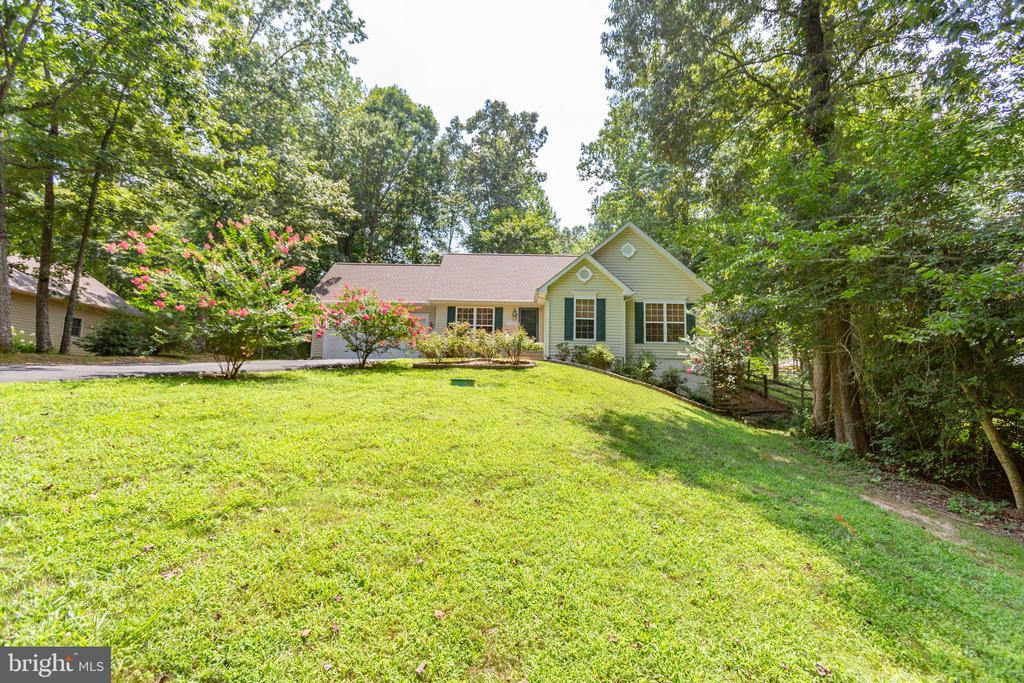 7364 Washington Dr