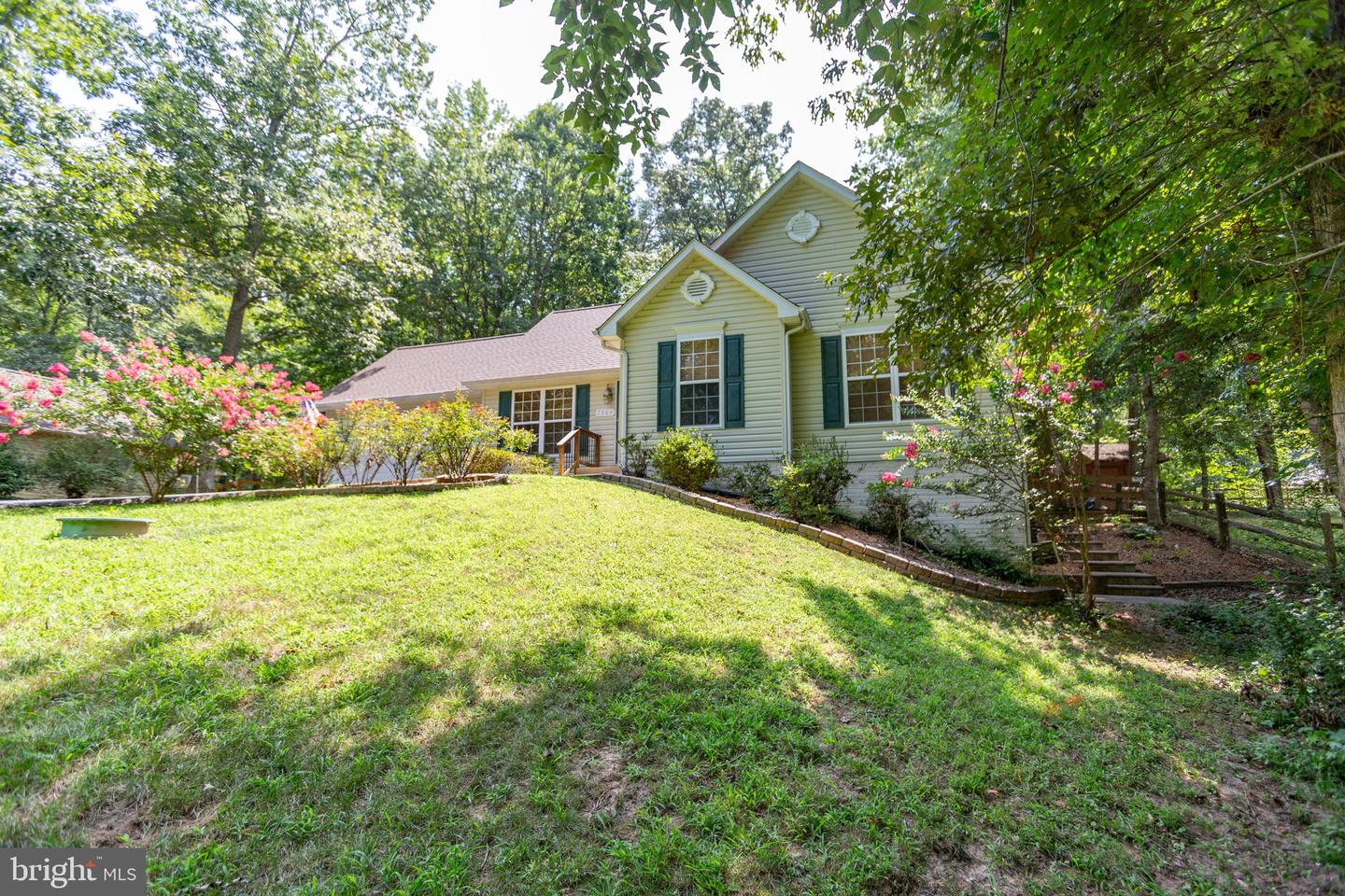 7364 Washington Dr