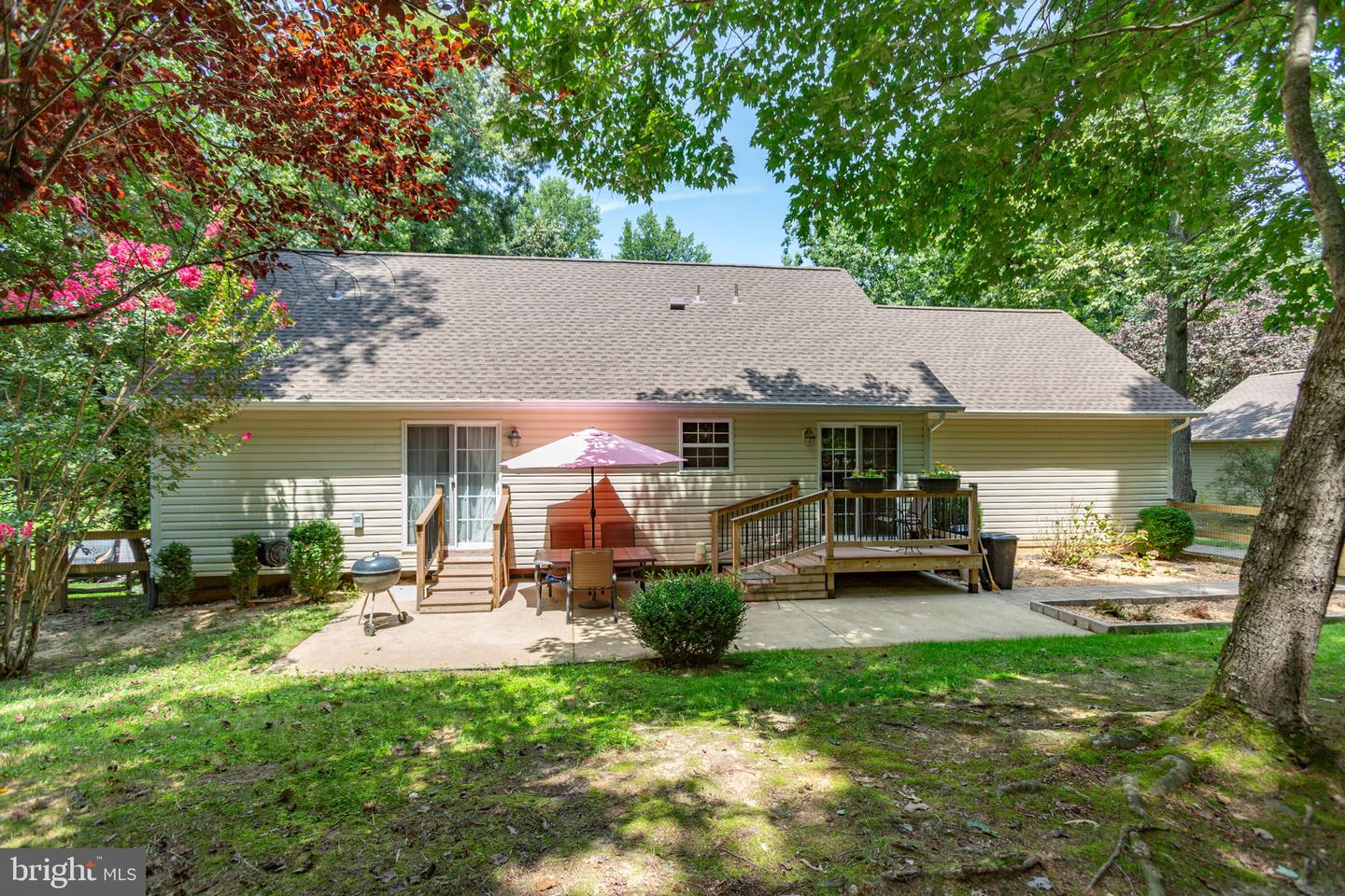 7364 Washington Dr