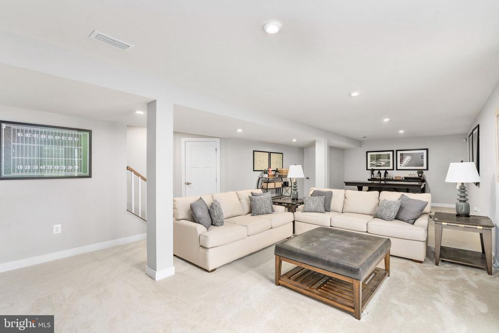 12026 ANGORA DRIVE