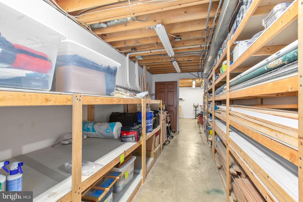 12135 CANTERBURY COURT