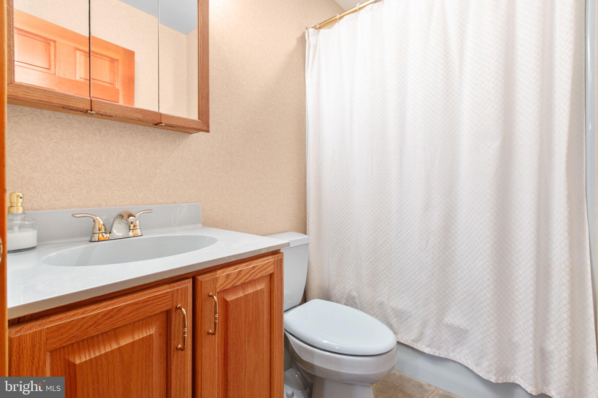 12135 CANTERBURY COURT