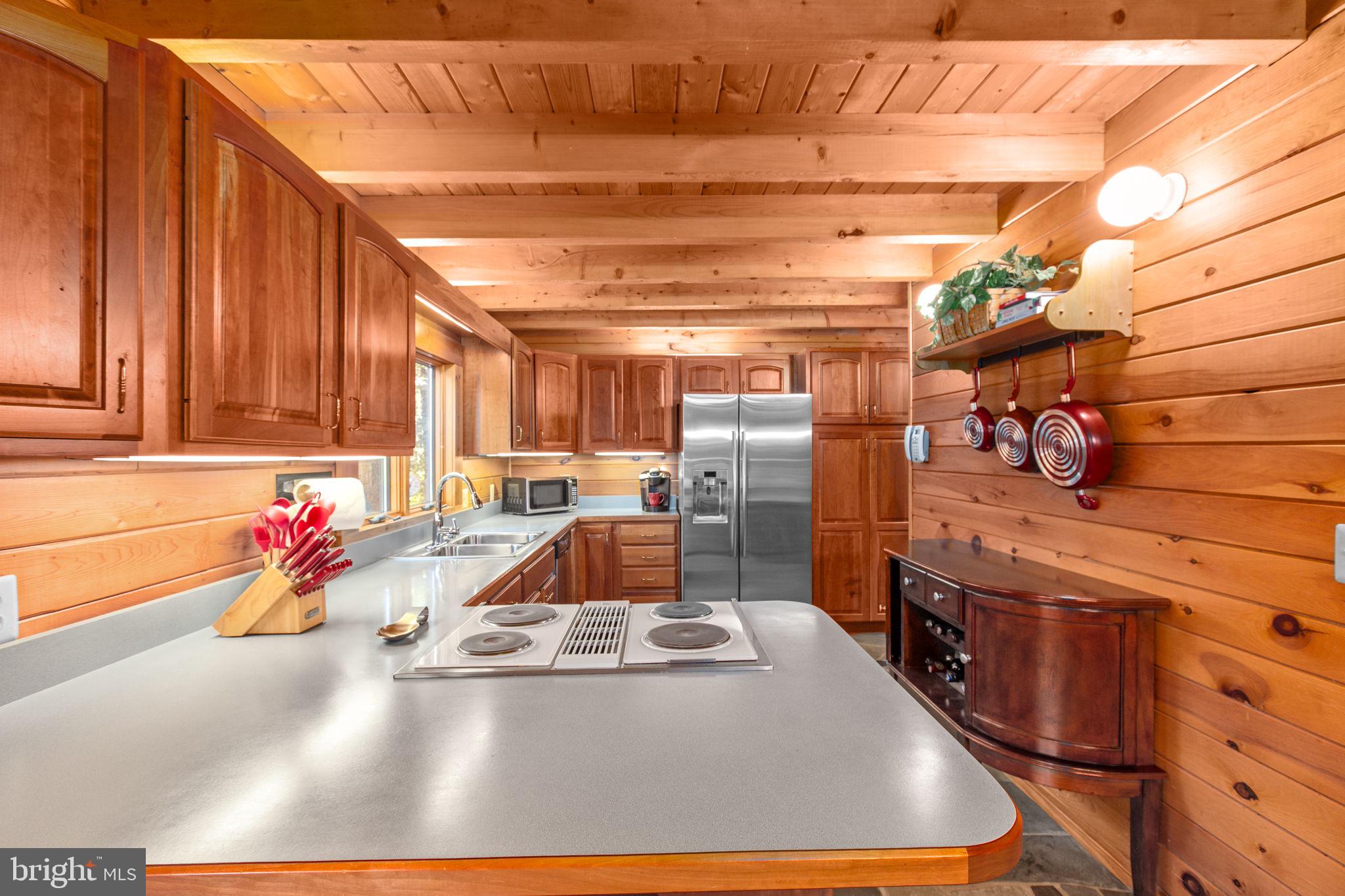 12135 CANTERBURY COURT