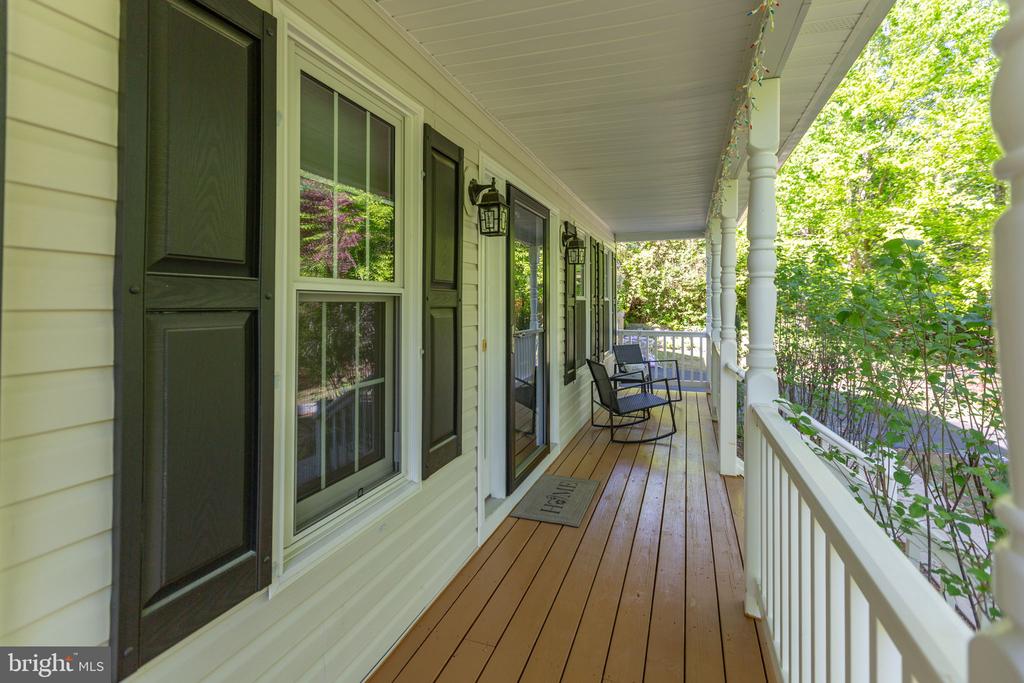 8863 SHERMAN CIRCLE