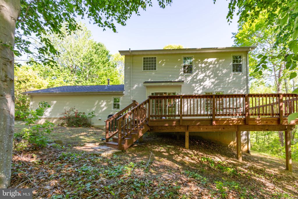 8863 SHERMAN CIRCLE