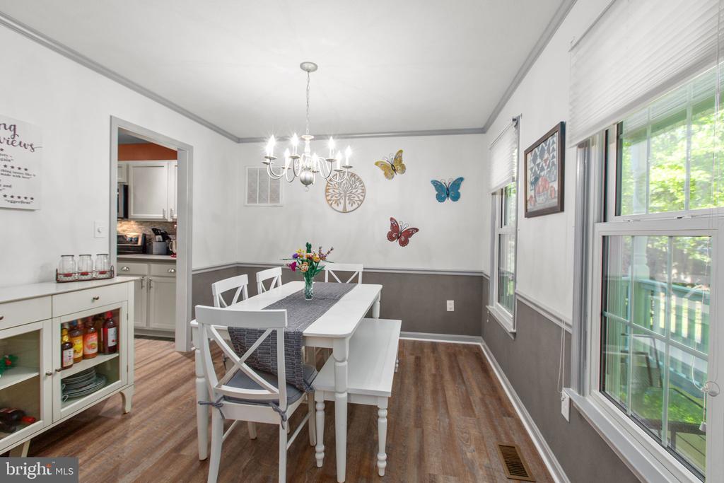 8863 SHERMAN CIRCLE