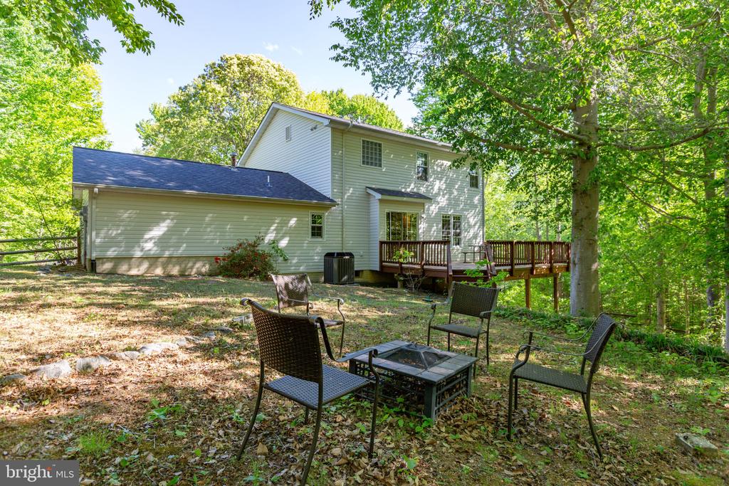 8863 SHERMAN CIRCLE