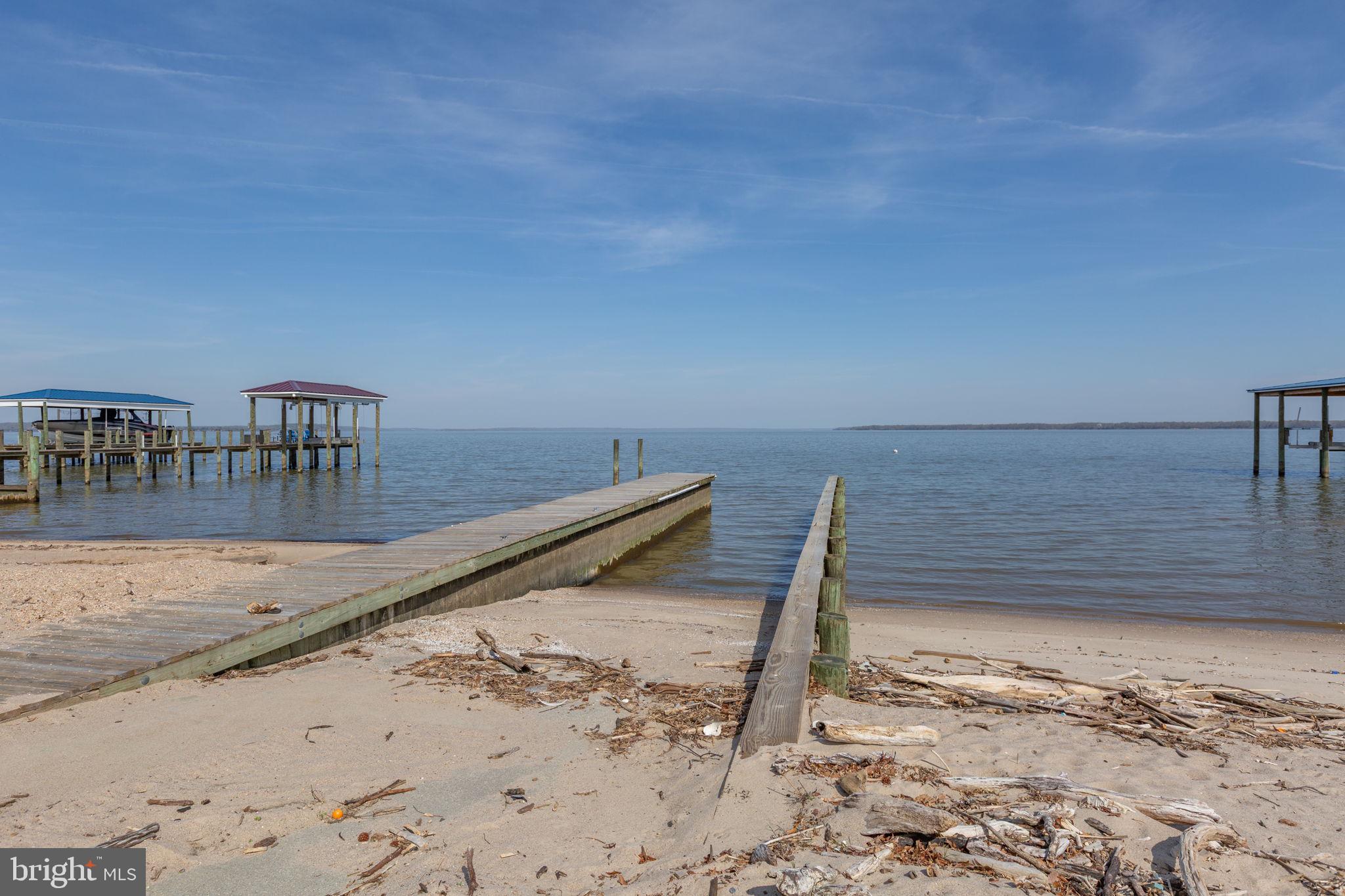 7121 POTOMAC LANDING DRIVE