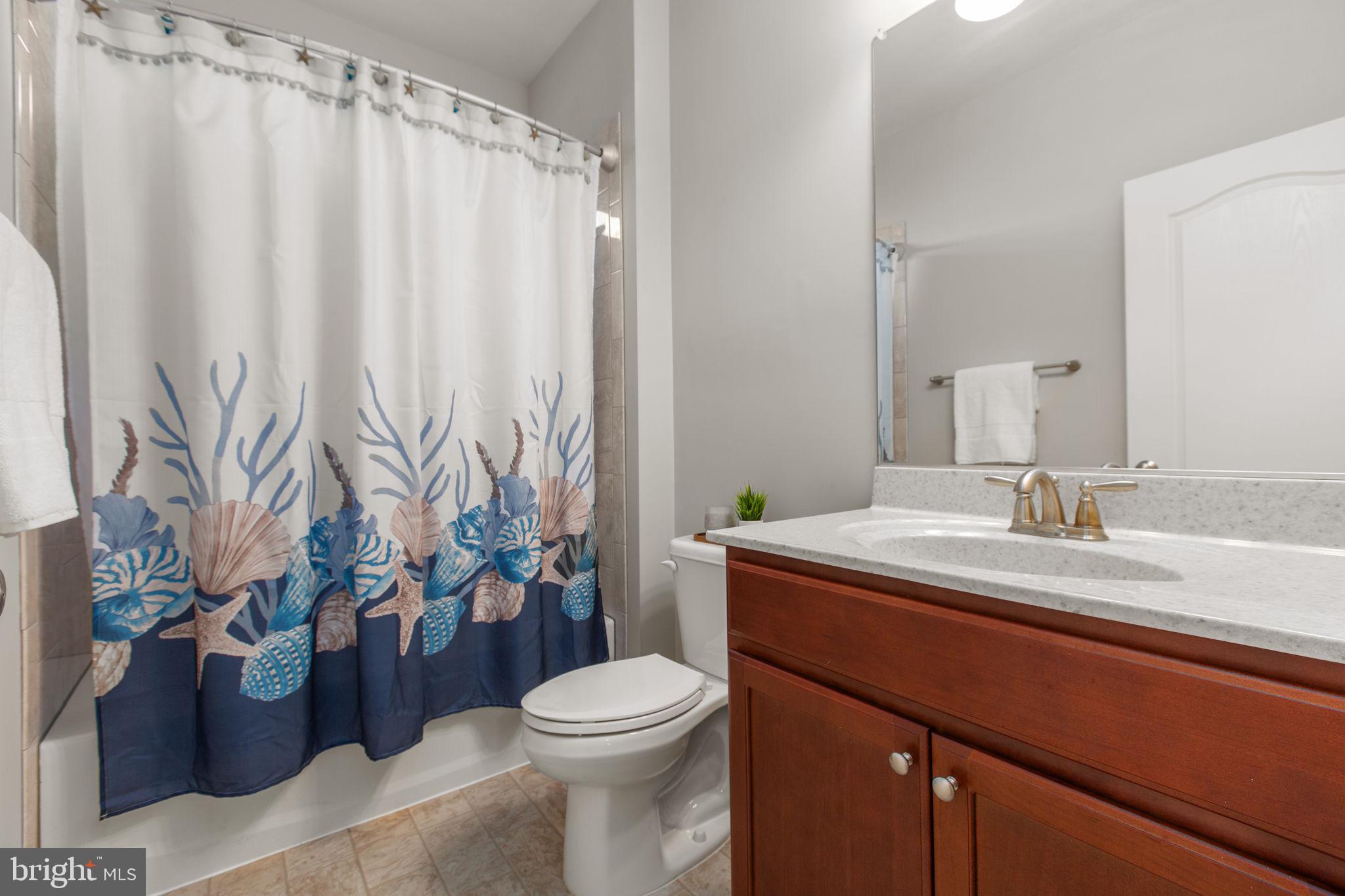 7121 POTOMAC LANDING DRIVE