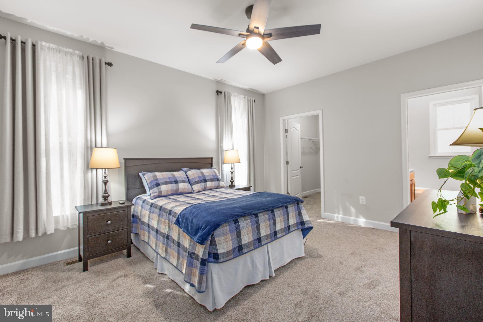 7121 POTOMAC LANDING DRIVE