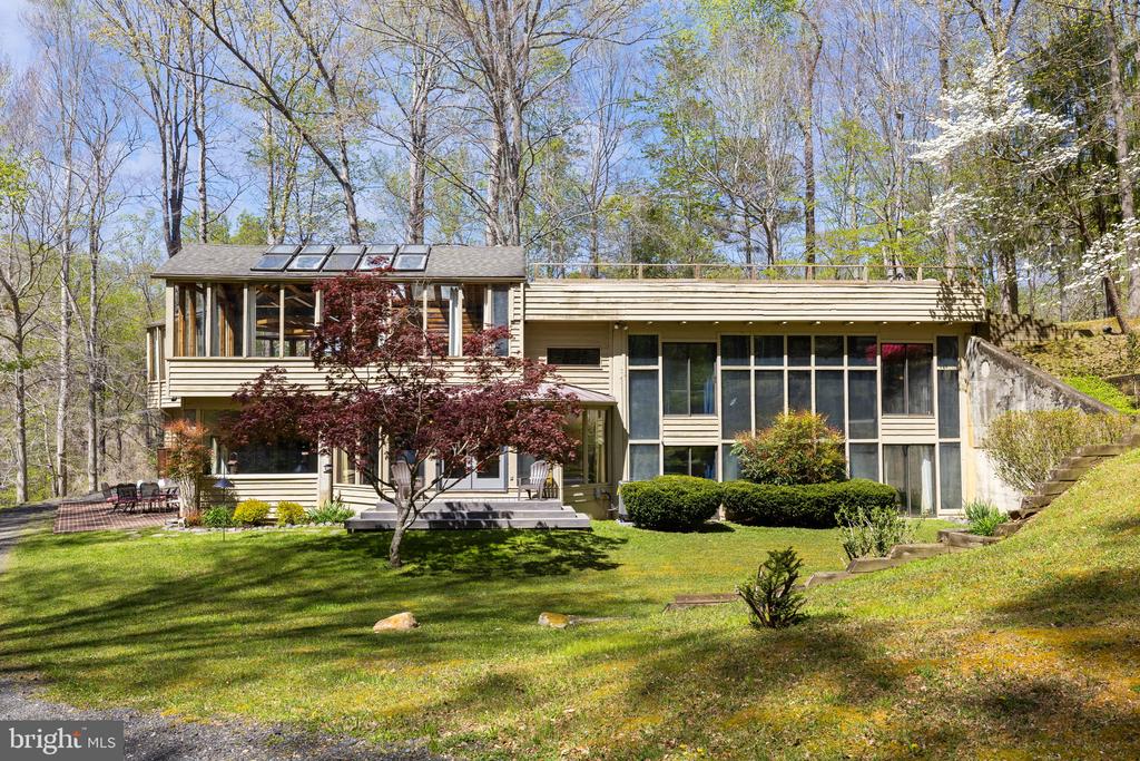 6251 ROKEBY LANE