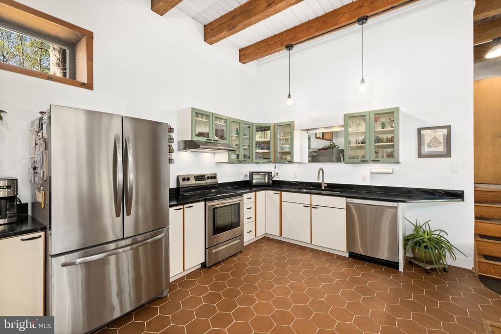 6251 ROKEBY LANE