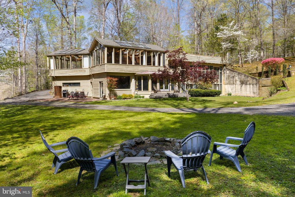 6251 ROKEBY LANE