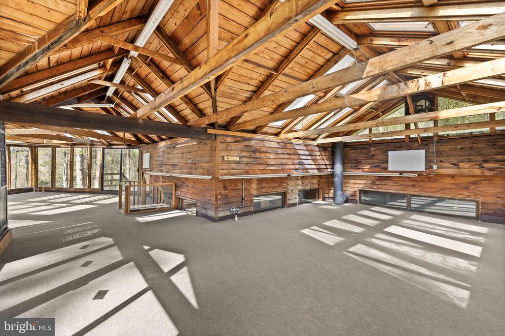 6251 ROKEBY LANE