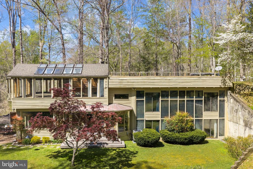 6251 ROKEBY LANE