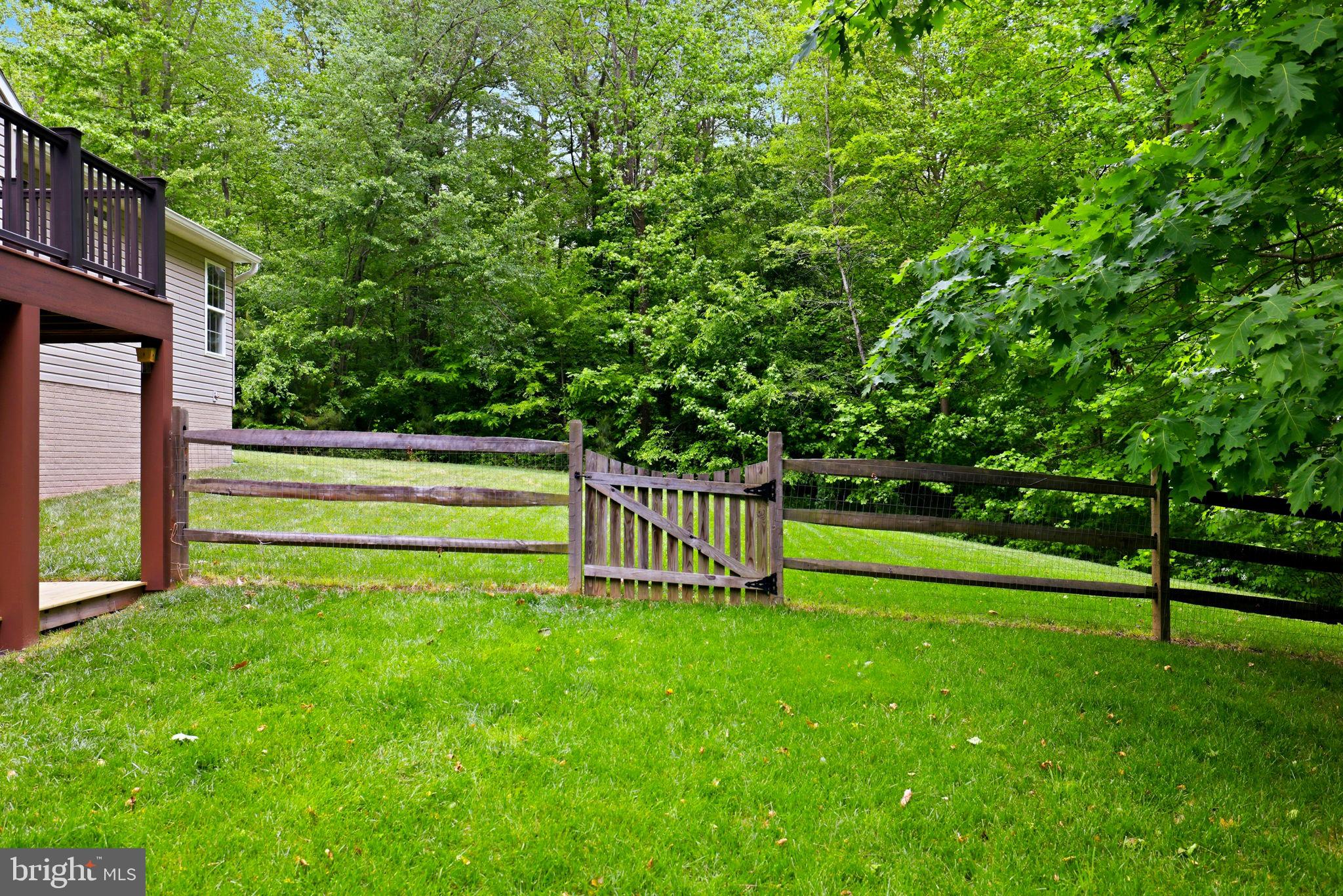 7039 ANTLER LANE