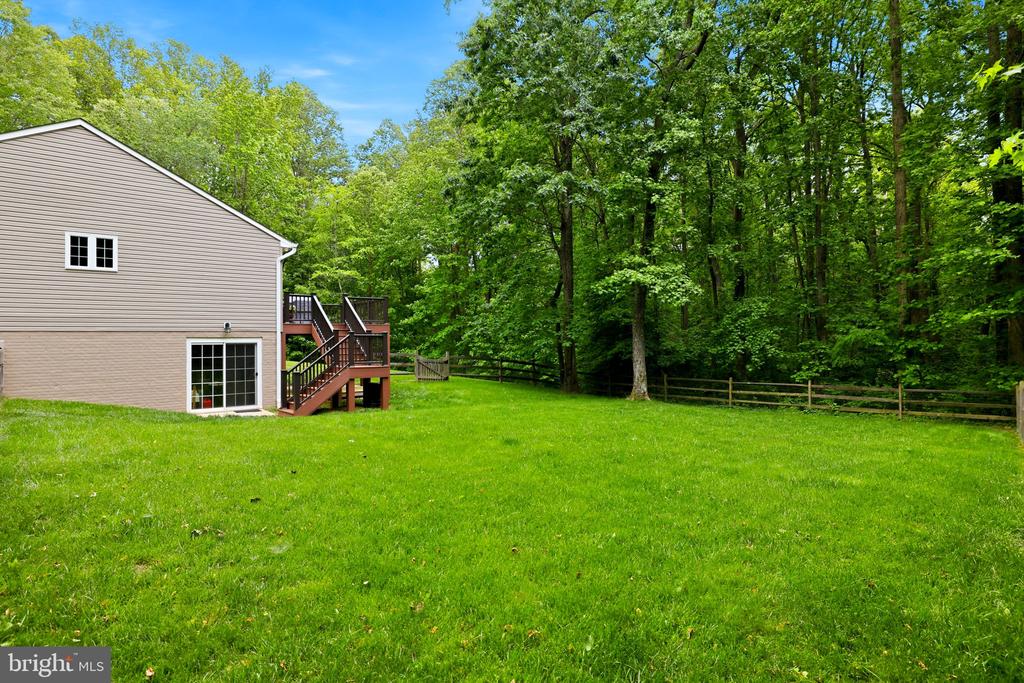7039 ANTLER LANE