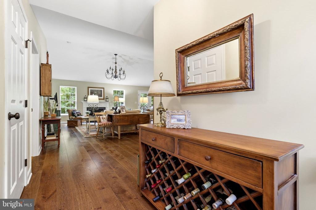 7039 ANTLER LANE