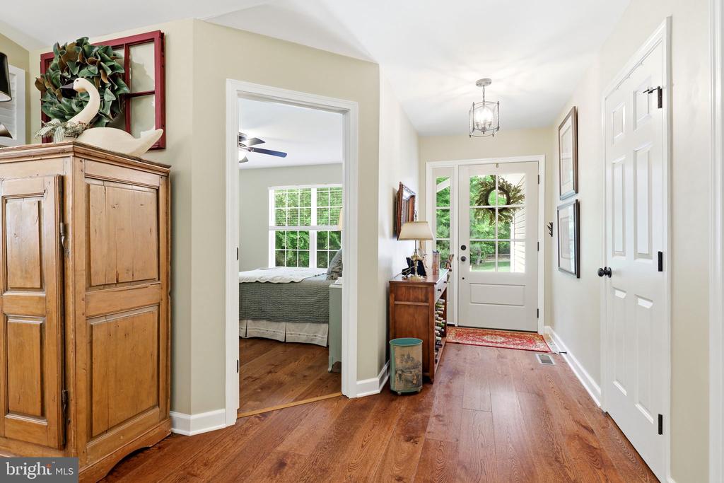 7039 ANTLER LANE