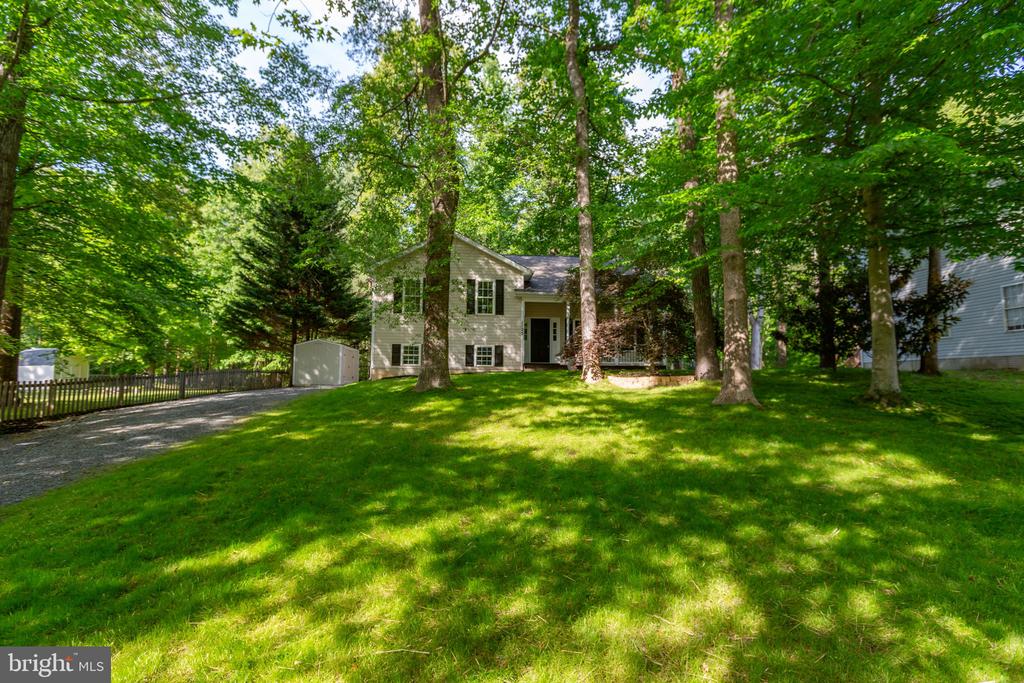 1125 OAKLAND DRIVE